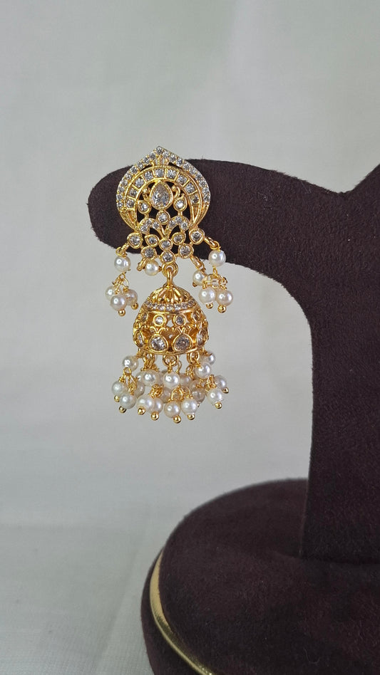 GOLD POLISH JUMKHAS E0363