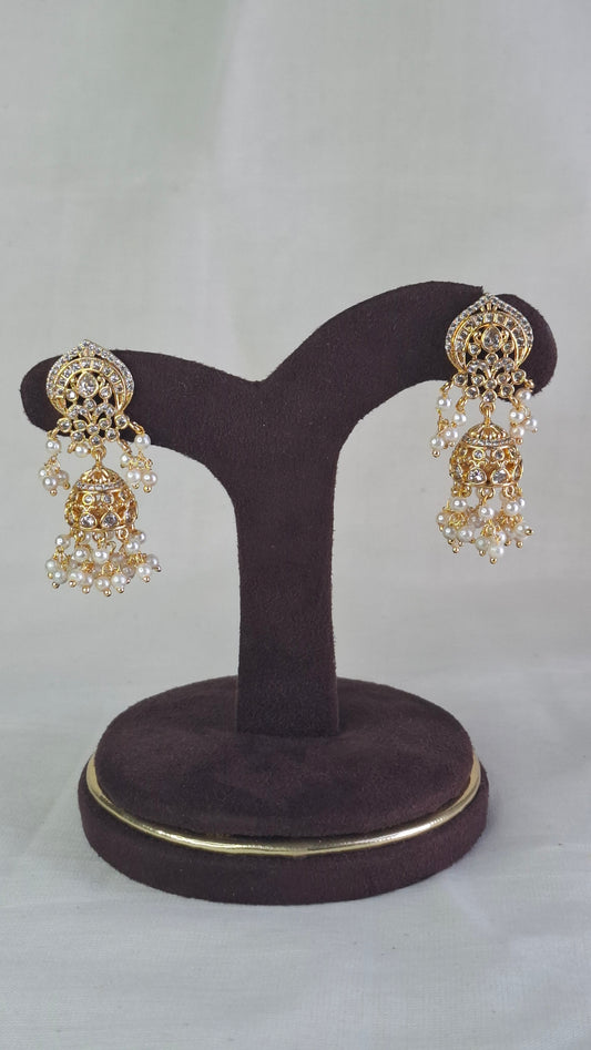 GOLD POLISH JUMKHAS E0363