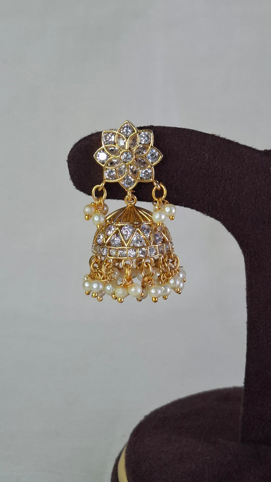 GOLD POLISH JUMKHAS E0366