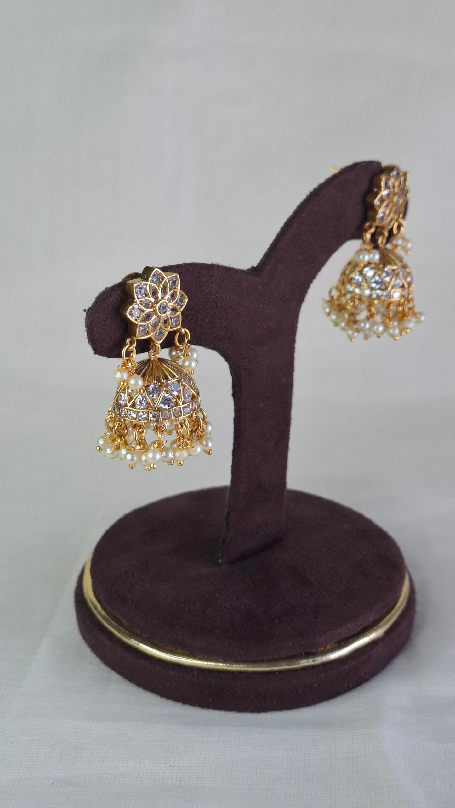 GOLD POLISH JUMKHAS E0366