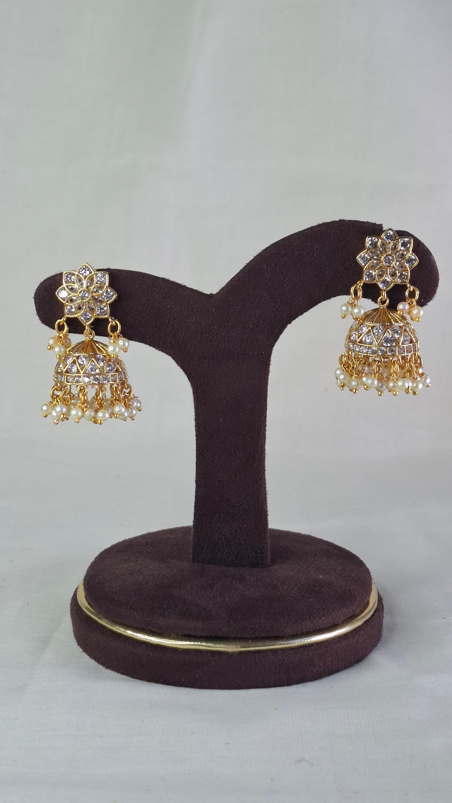 GOLD POLISH JUMKHAS E0366