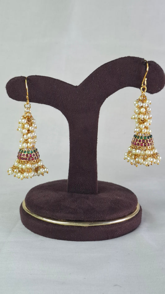 PEARL HOOK JUMKHAS E0368