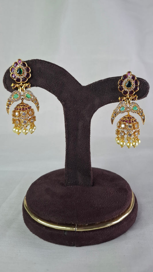 ANTIQUE GOLD JUMKHAS E0371