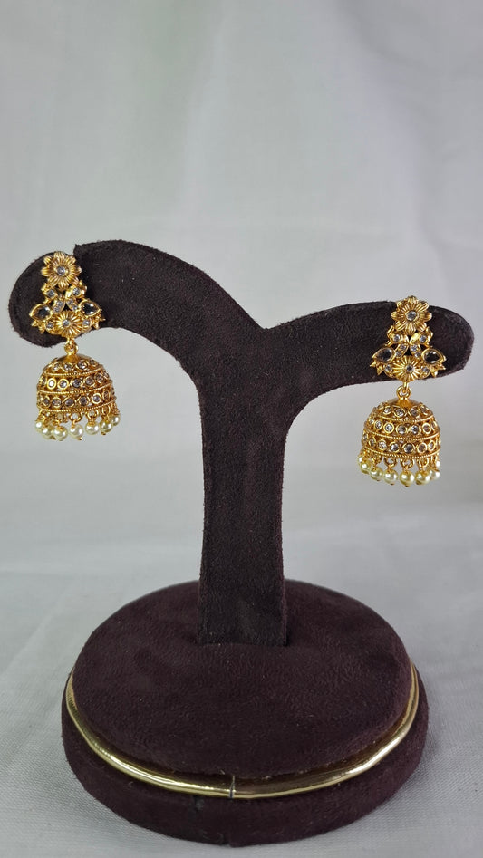 GOLD POLISH JUMKHAS E0373