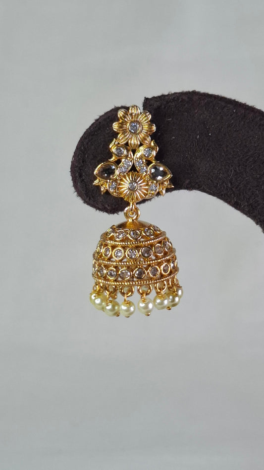 GOLD POLISH JUMKHAS E0373