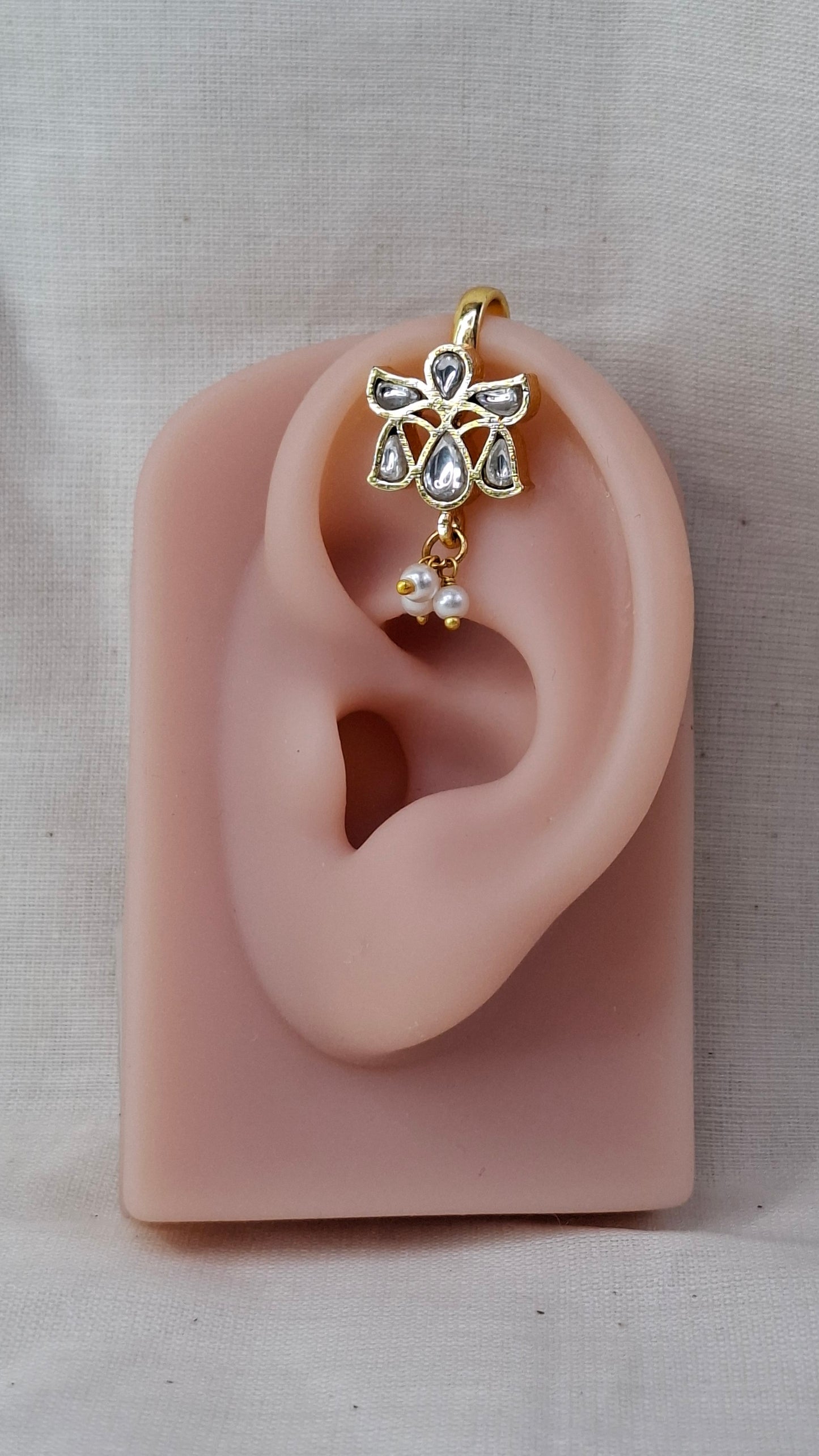 JADAU EAR CUFF/ BUGADI 031