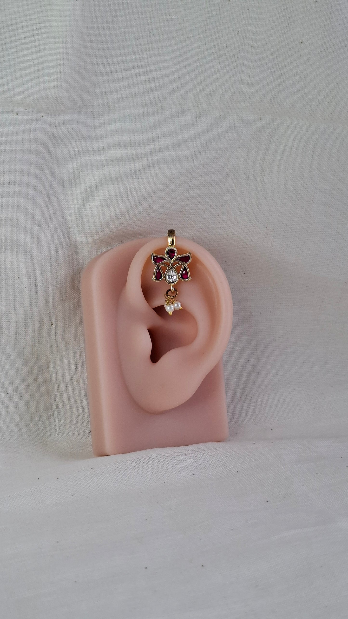 JADAU EAR CUFF/ BUGADI 032