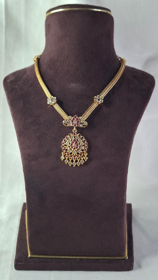 IMPON SHORT NECKLACE E0153