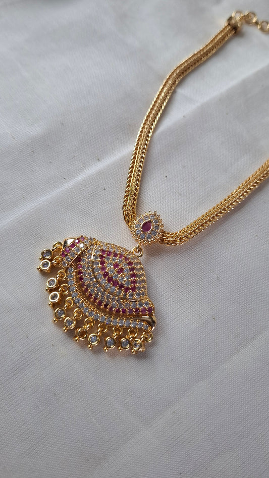 IMPON SHORT NECKLACE E0154