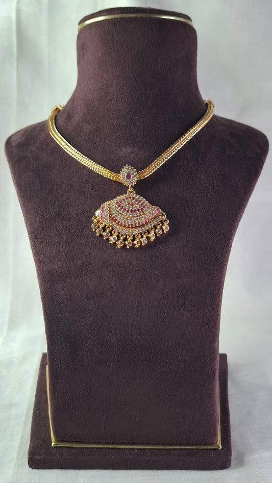 IMPON SHORT NECKLACE E0154