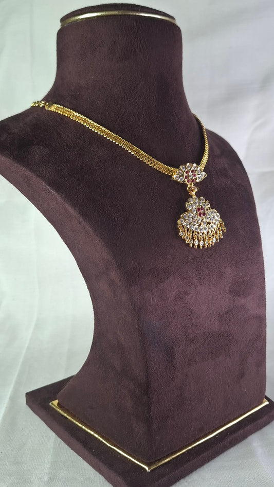 IMPON SHORT NECKLACE E0158