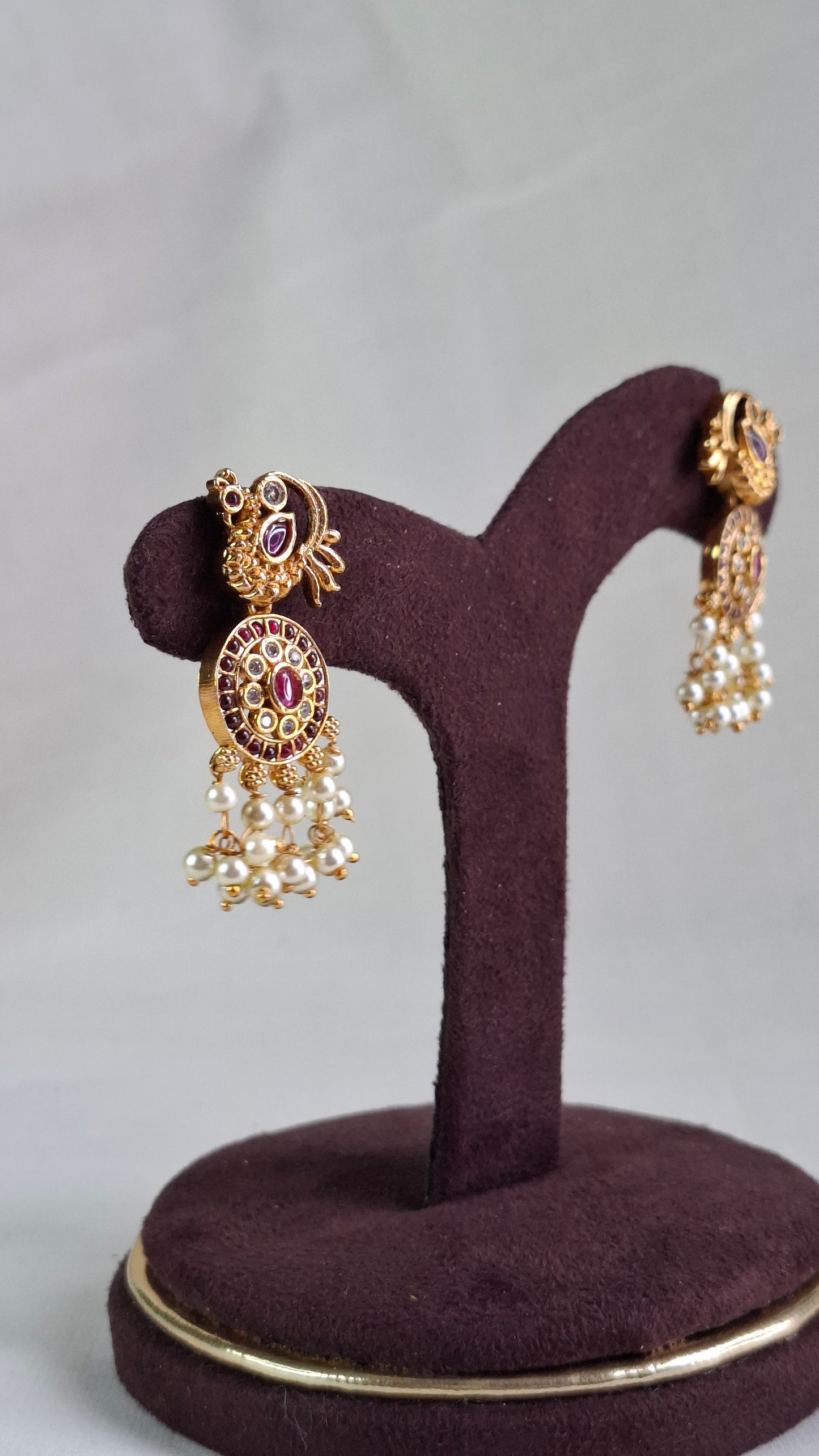ANTIQUE GOLD EARRINGS E0377