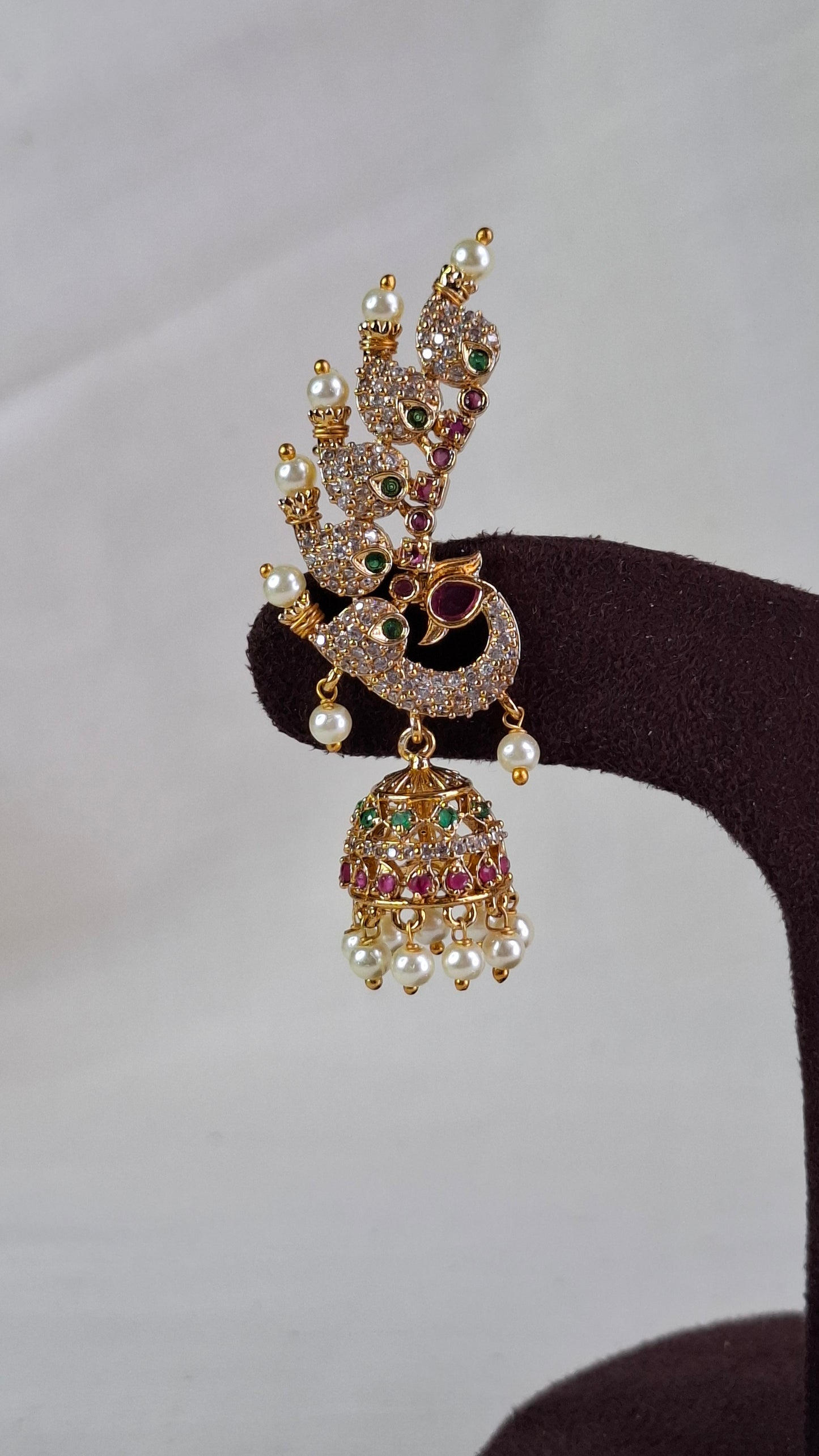 PEACOCK EAR CUFF JUMKHAS E0379