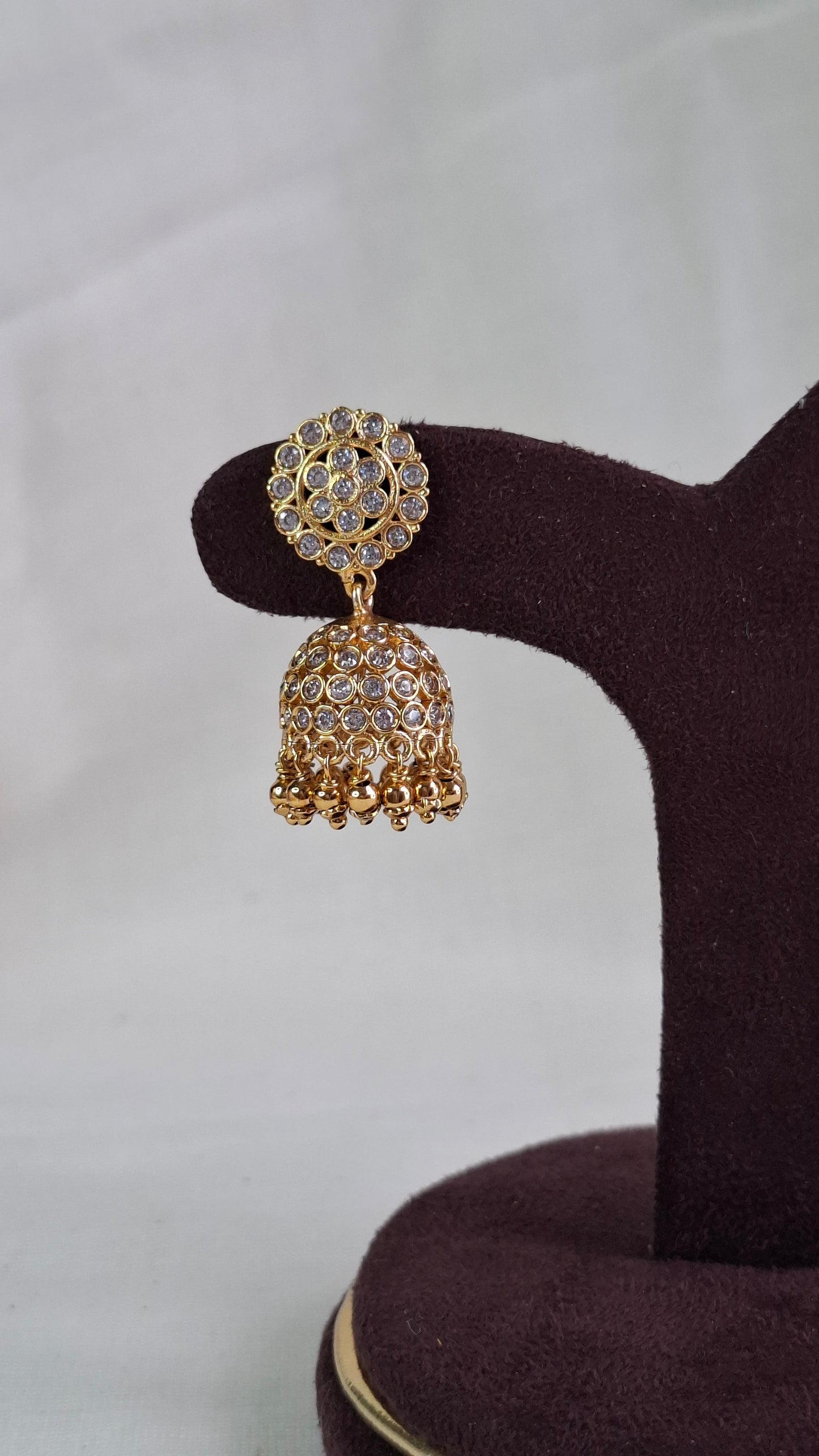 ANTIQUE GOLD JUMKHAS E0383