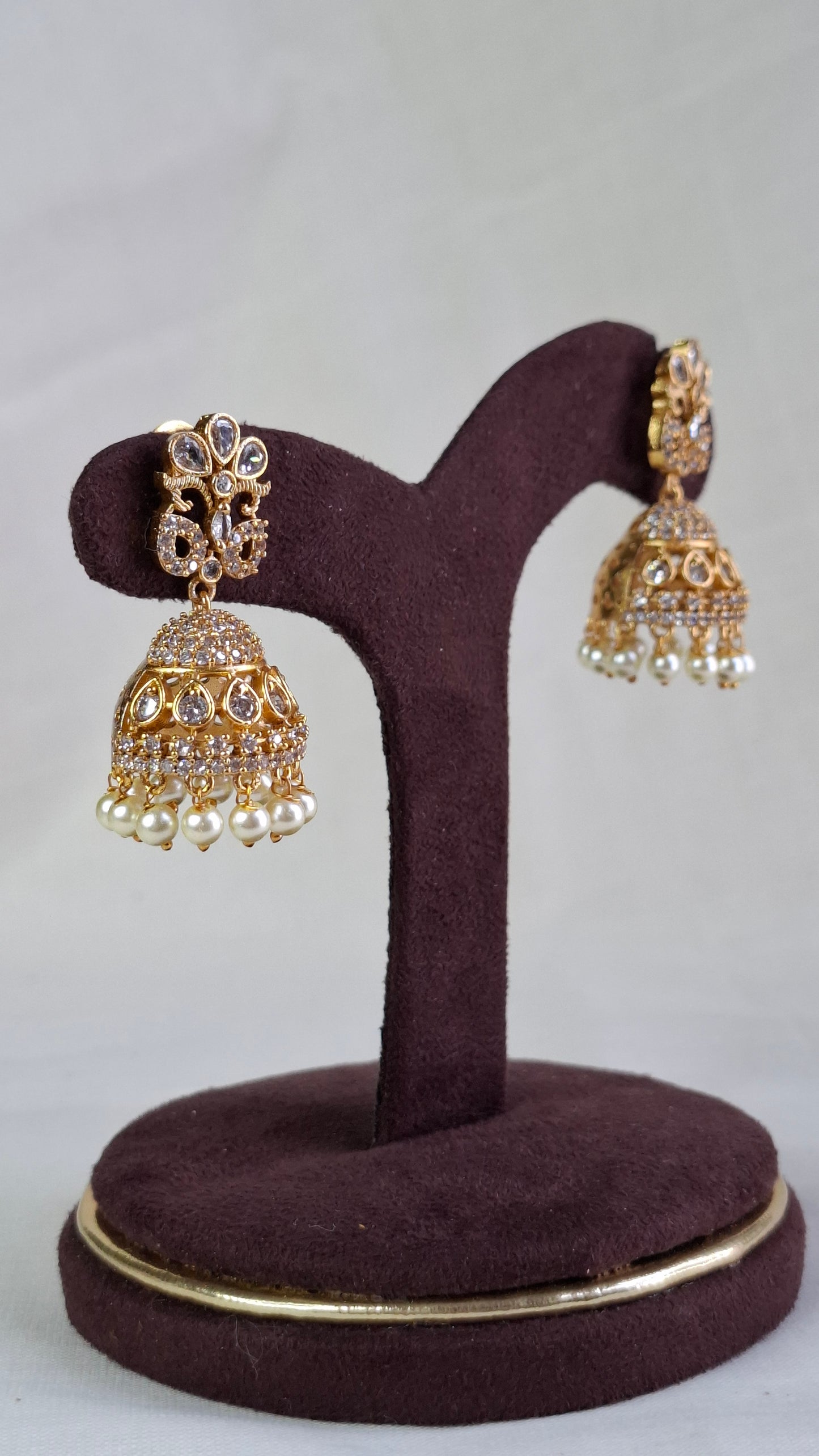 ANTIQUE GOLD JUMKHAS E0384
