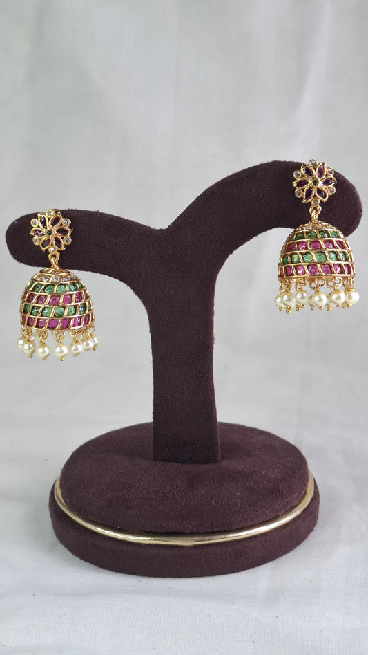 ANTIQUE GOLD JUMKHAS E0389