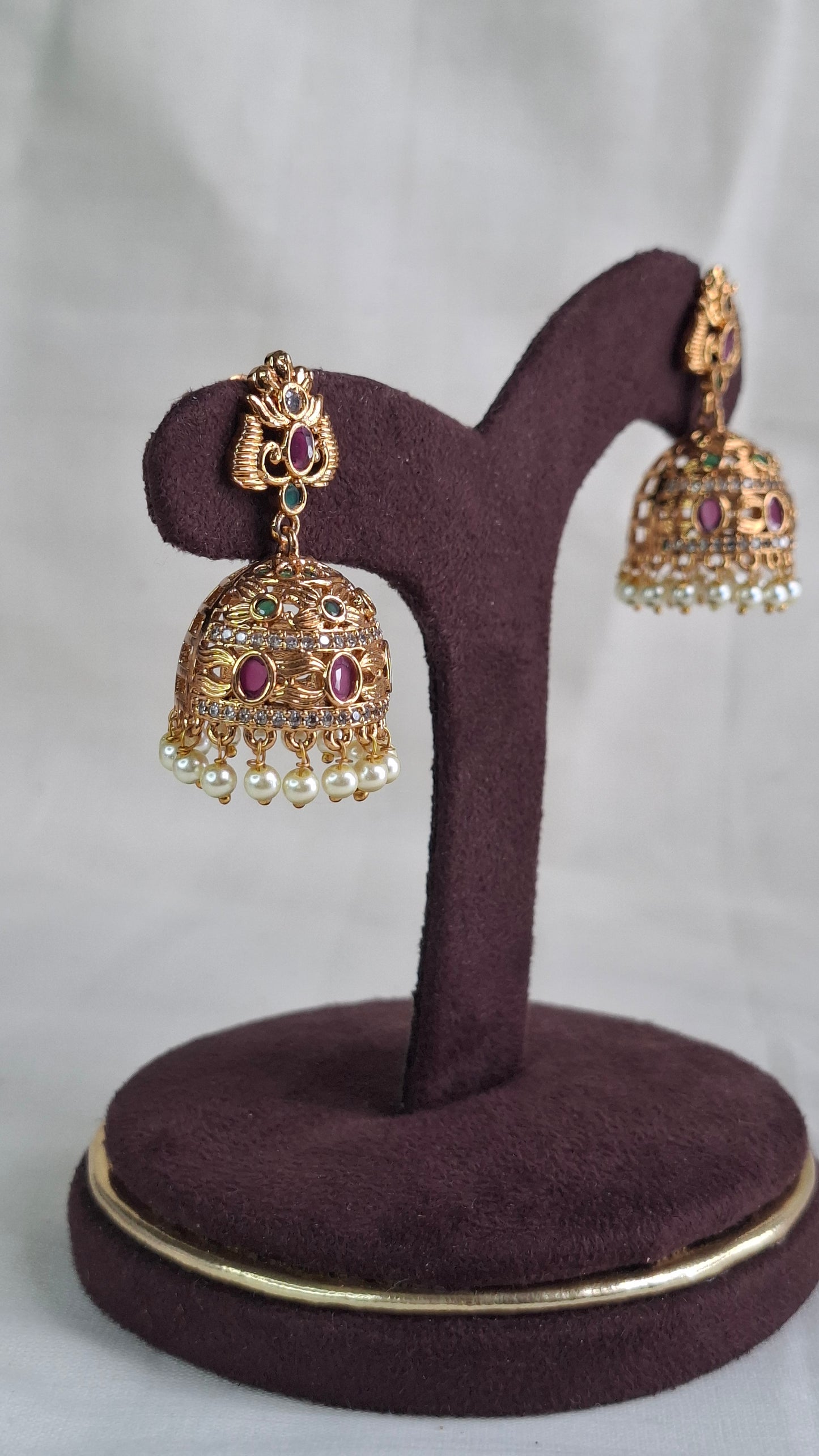ANTIQUE GOLD JUMKHAS E0391