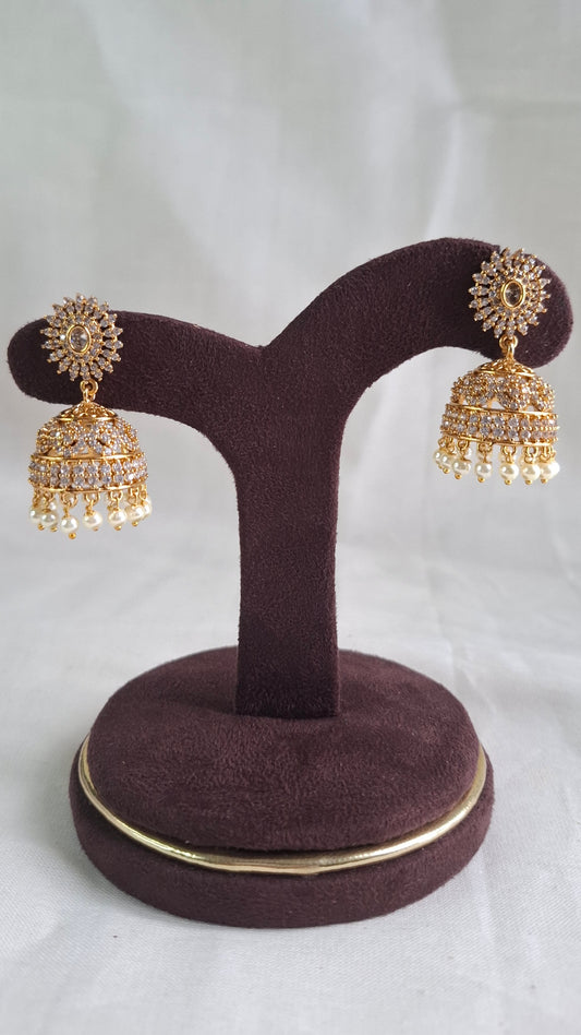 ANTIQUE GOLD A.D. STONE JUMKHAS E0394