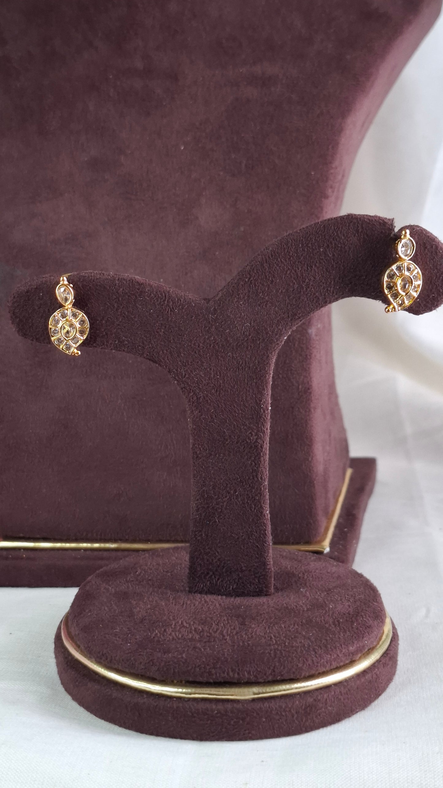 ANTIQUE GOLD MANGO SHORT NECKLACE SET E0243