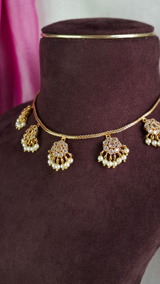 ANTIQUE GOLD SET E0245