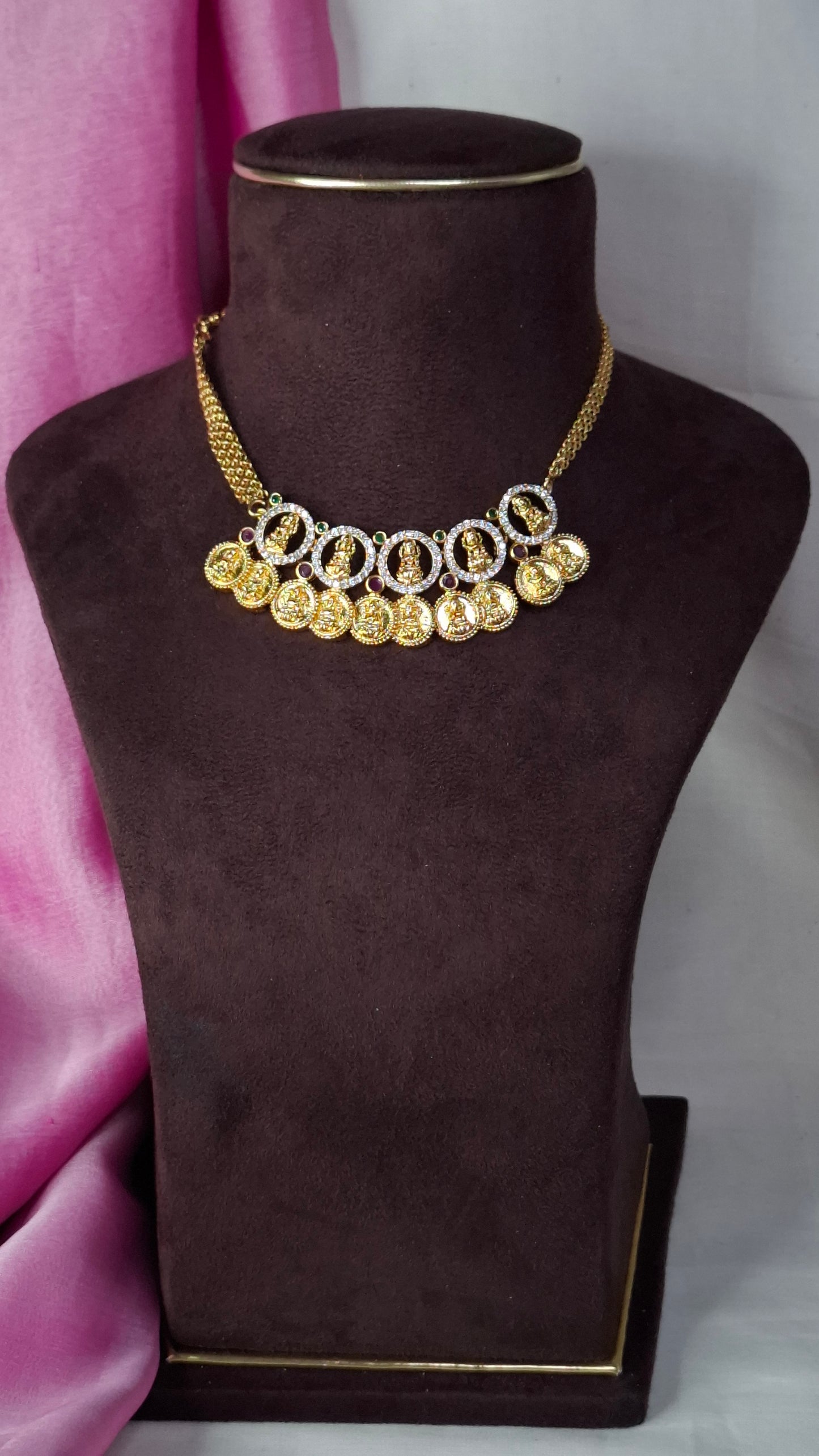 ANTIQUE GOLD COIN NECKLACE E0251