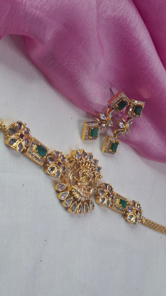 ANTIQUE GOLD CHOKER SET E0252