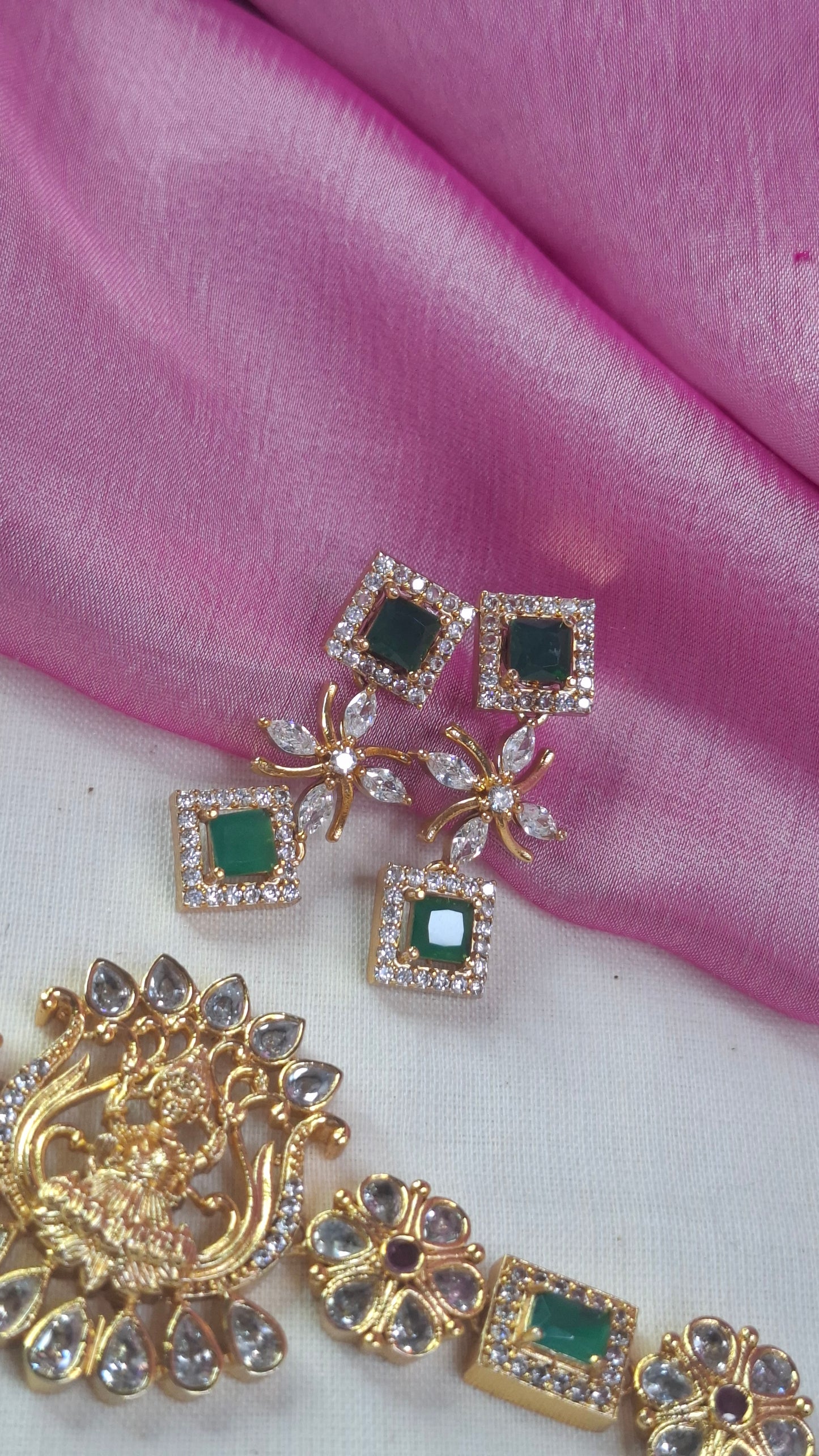 ANTIQUE GOLD CHOKER SET E0252