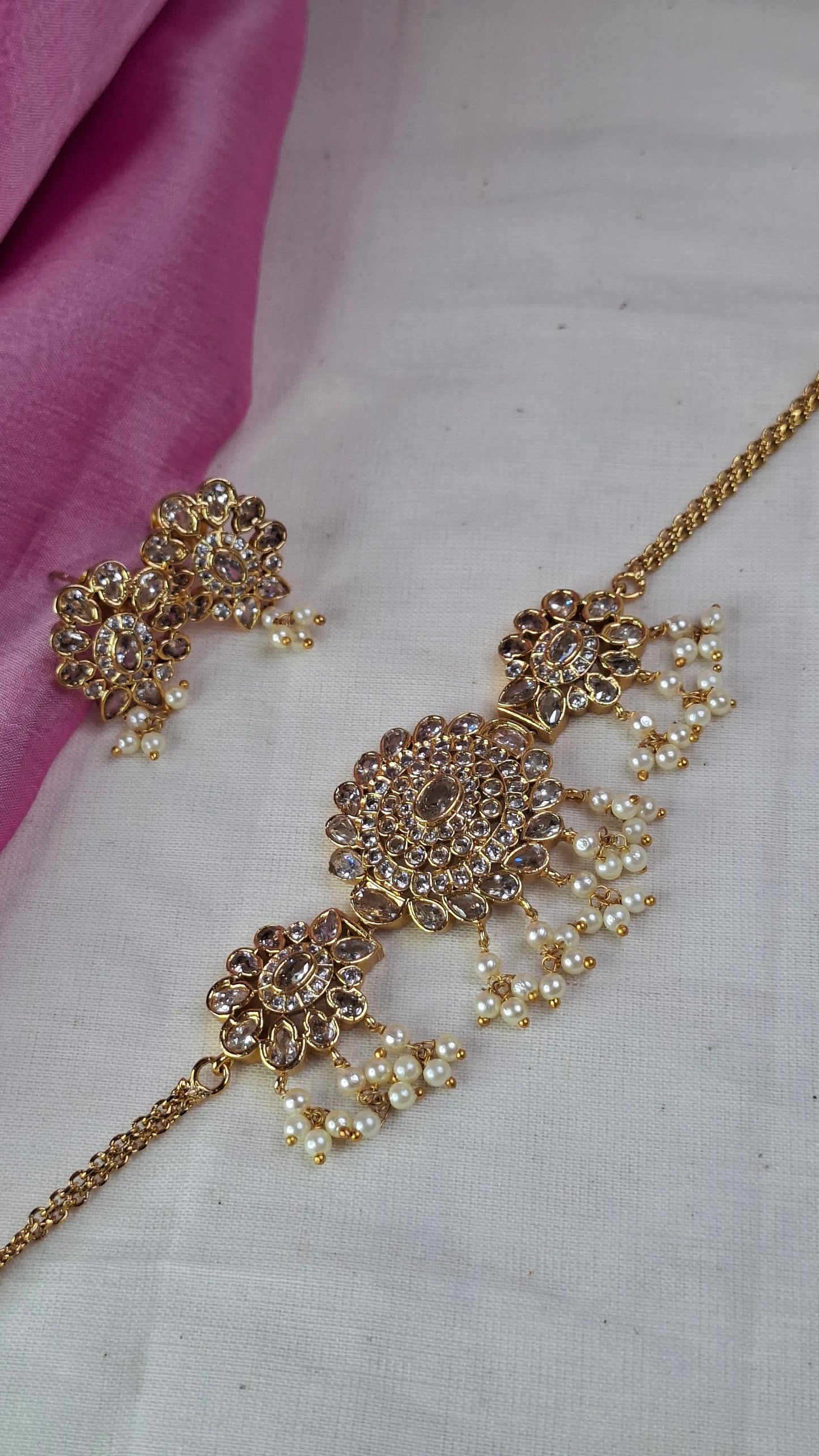 ANTIQUE GOLD CHOKER SET E0253