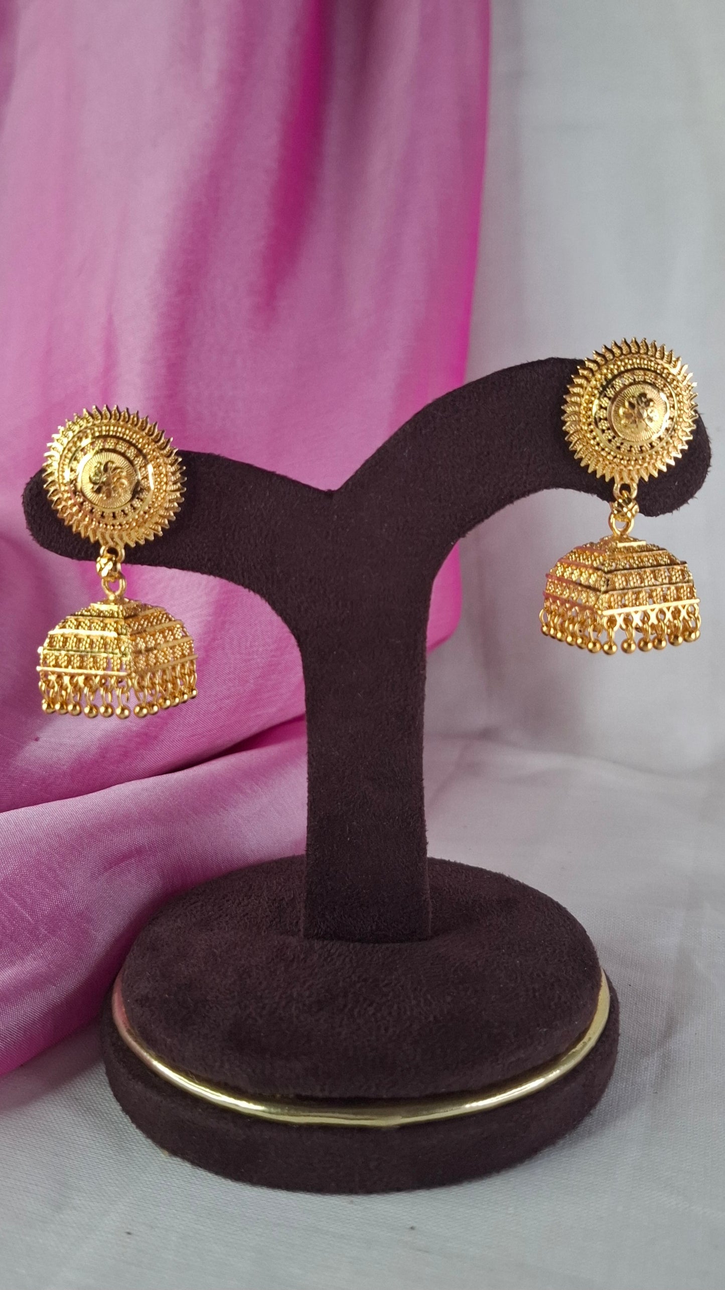 YELLOW ALL GOLD JUMKHAS