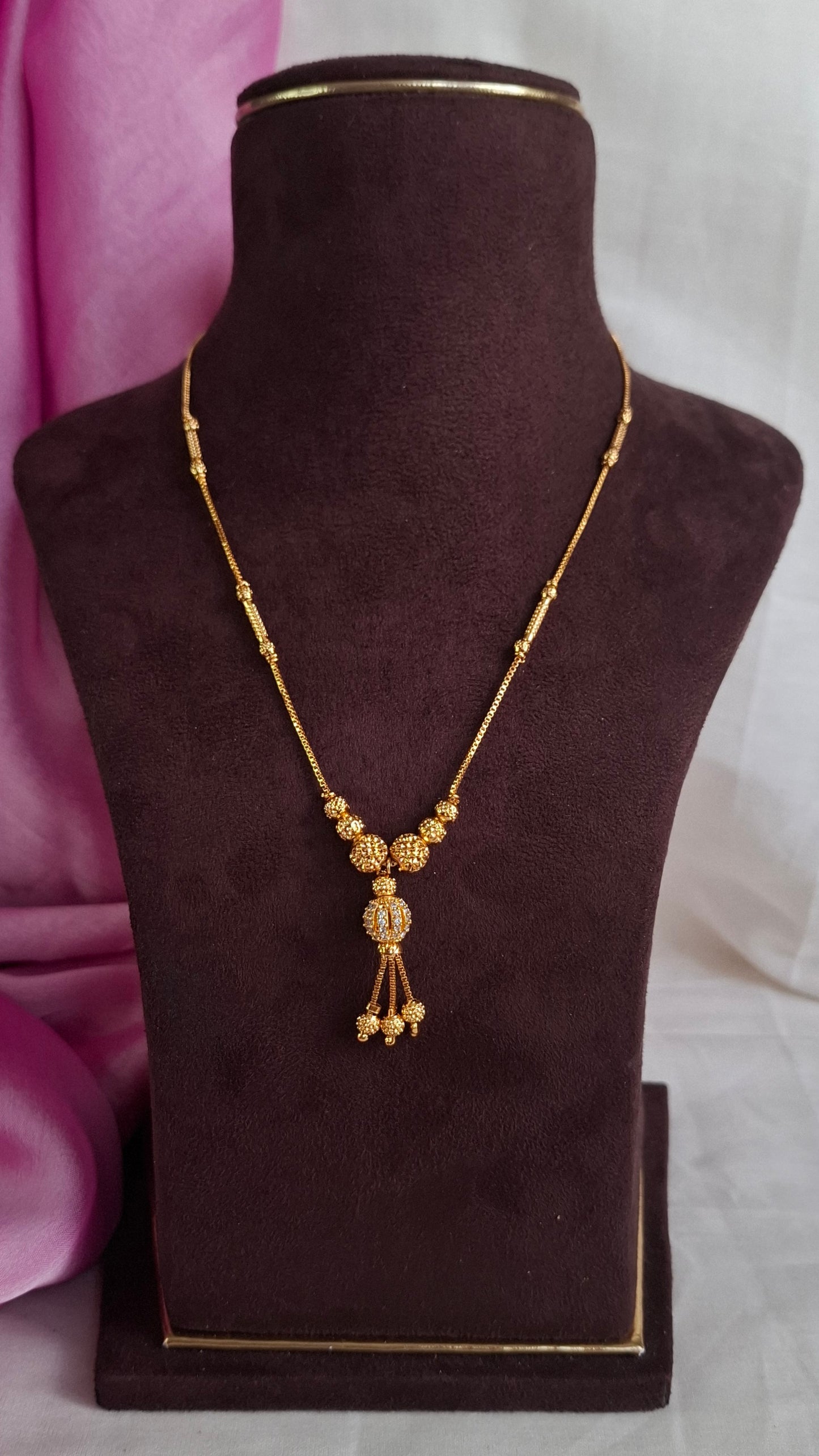 ANTIQUE GOLD CHAIN E0256