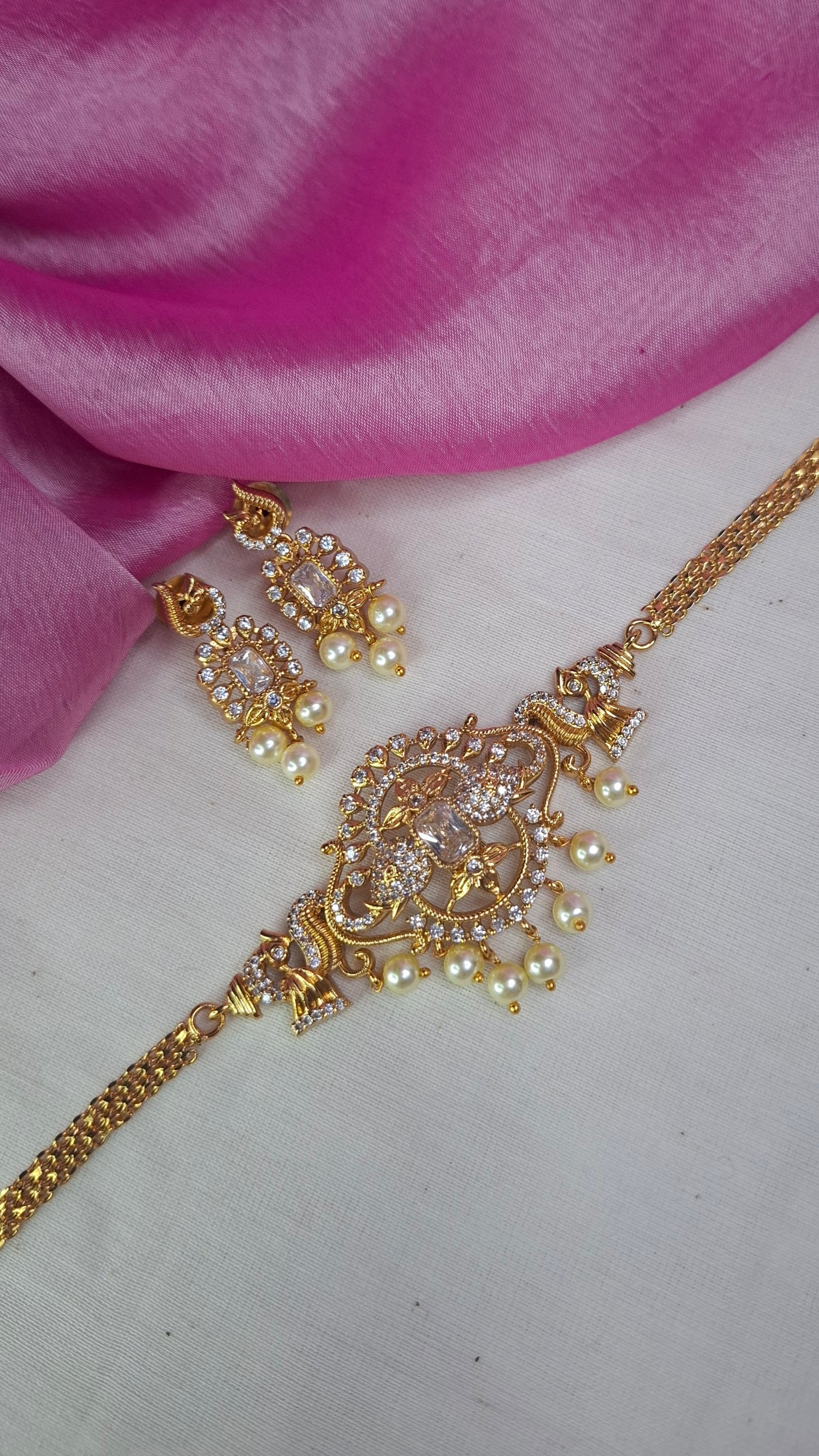 ANTIQUE GOLD CHOKER SET E0259