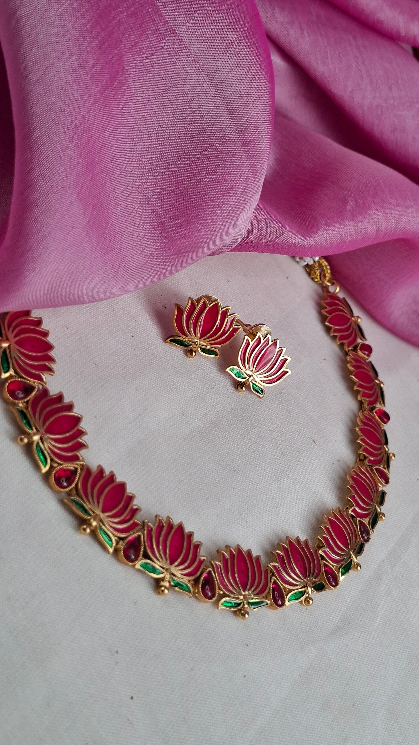 🪷 LOTUS NECKLACE SET 🪷