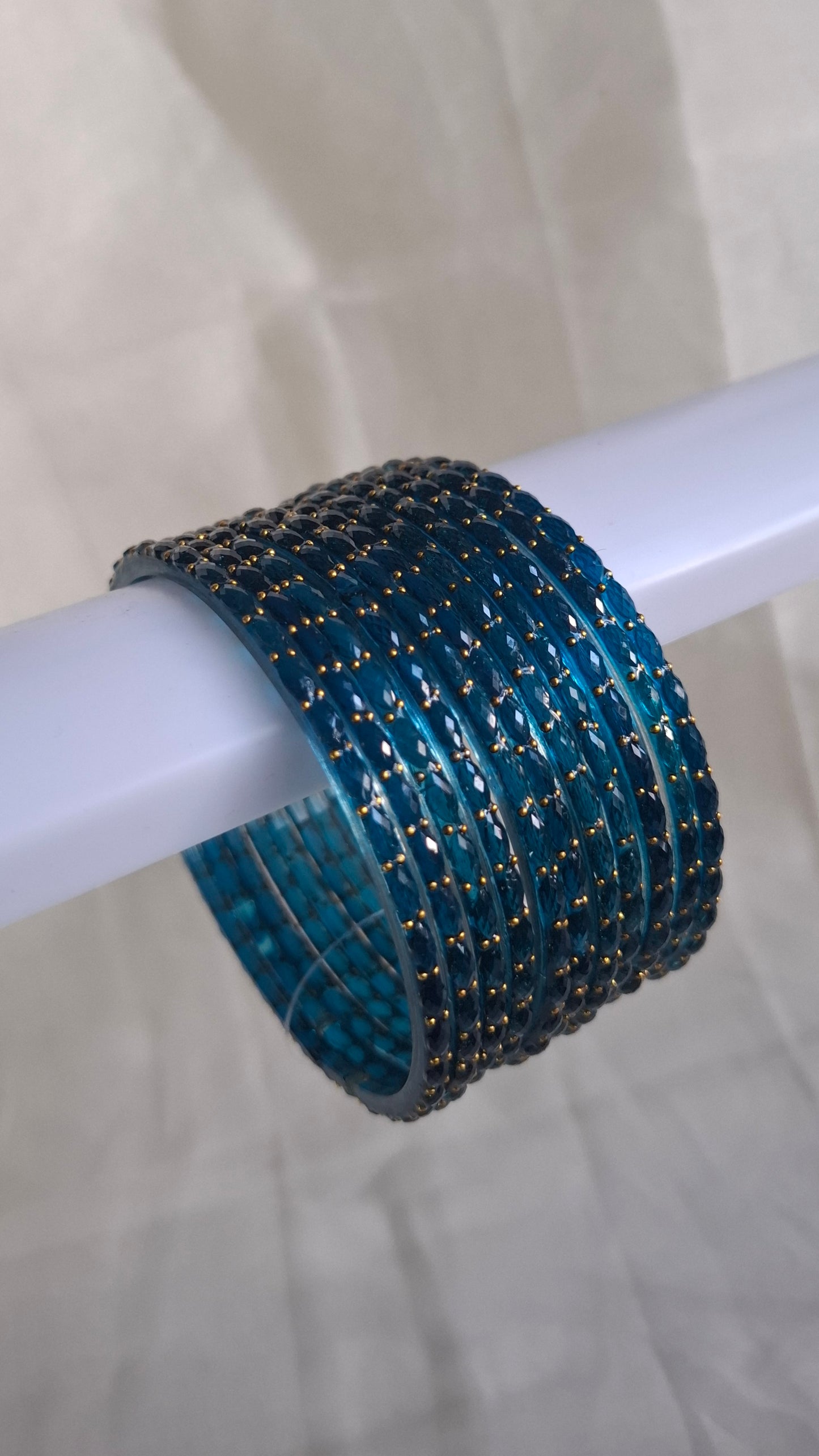 GLASS BANGLES (TURQUOISE BLUE)