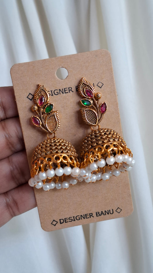 ANTIQUE GOLD JUMKHAS E0404