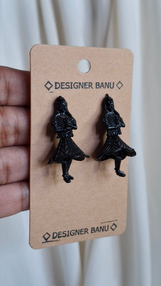 ANTIQUE GOLD JUMKHAS E0413