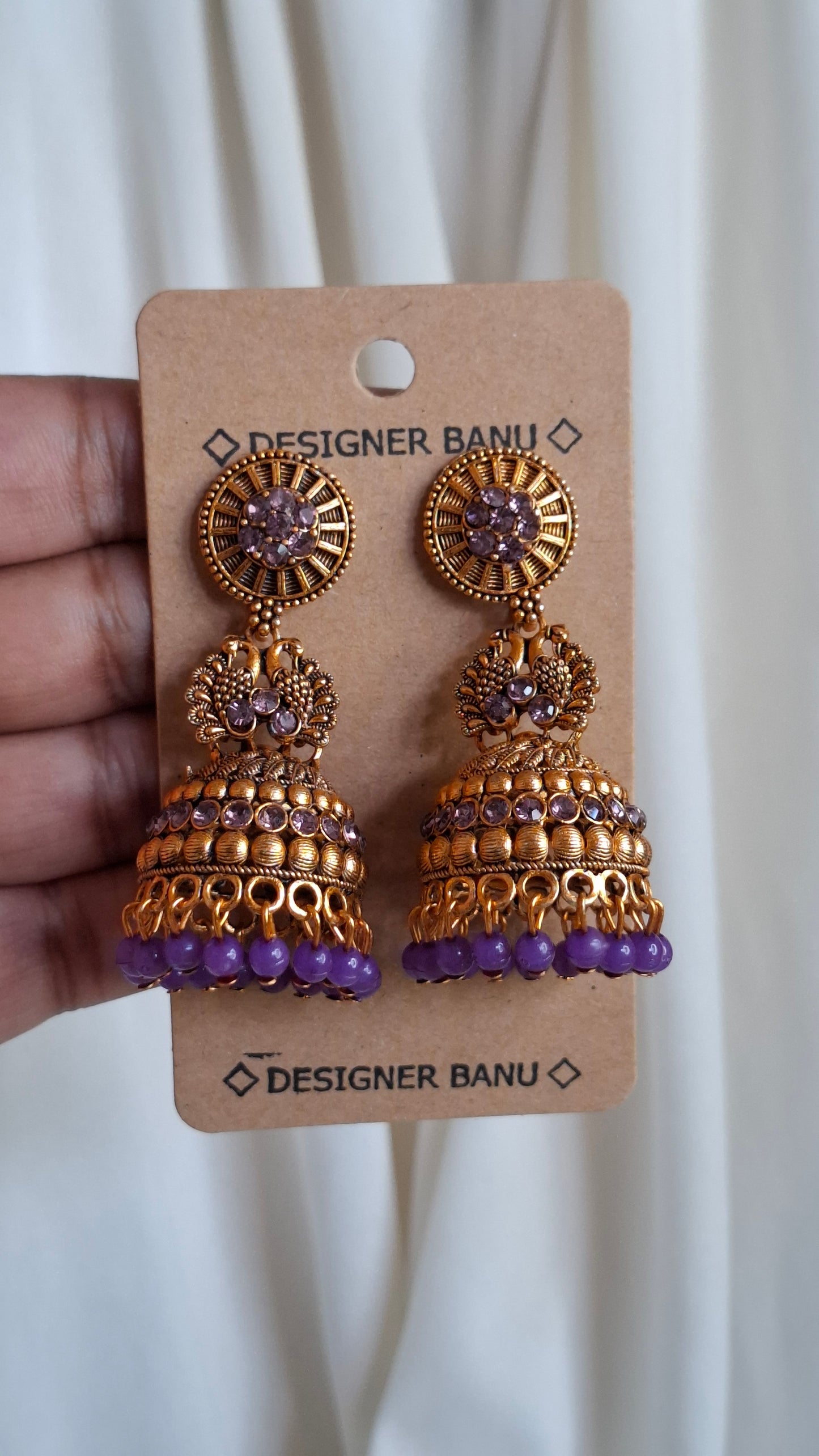 ANTIQUE GOLD JUMKHAS E0400