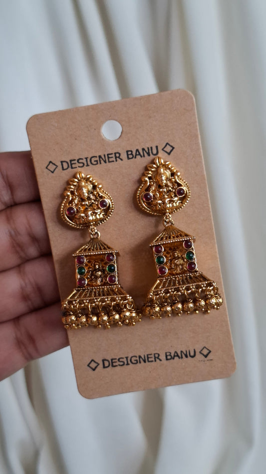 ANTIQUE GOLD JUMKHAS E0402