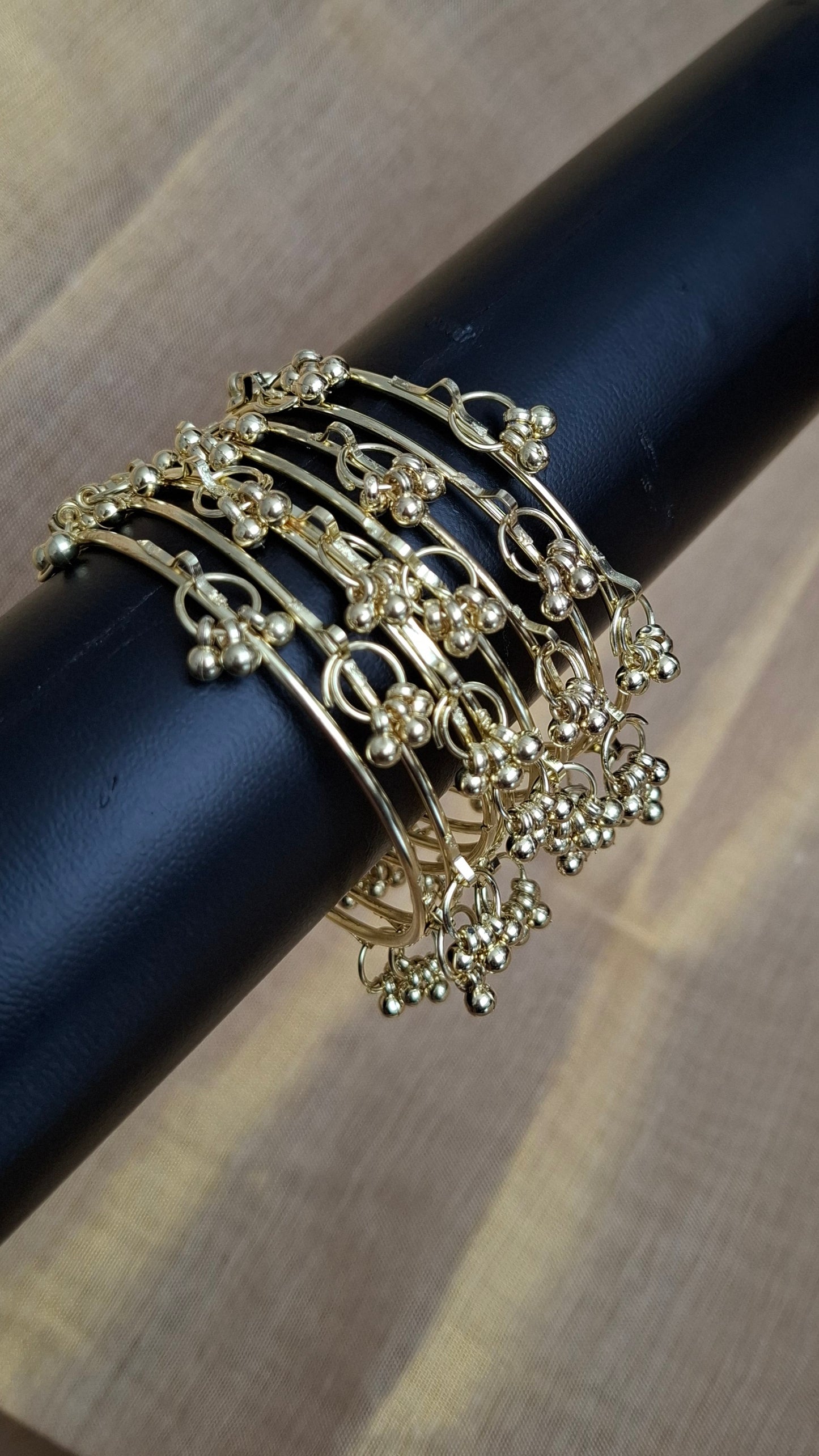 GOLD GHUNGROO BANGLES