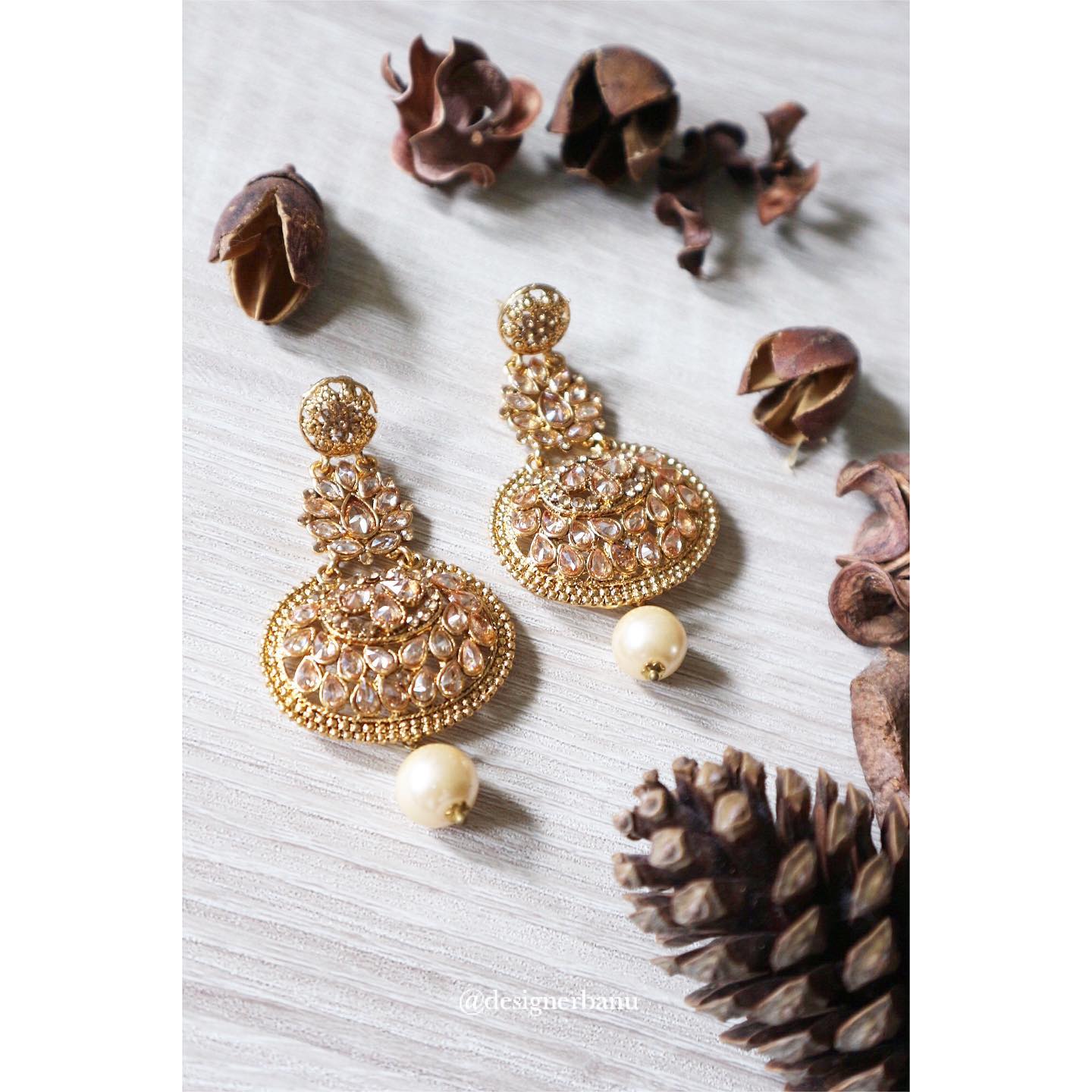 Kundan gold earrings