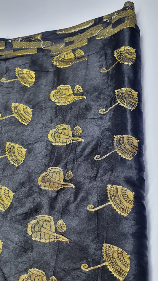 BLACK & DARK GOLD MATERIAL