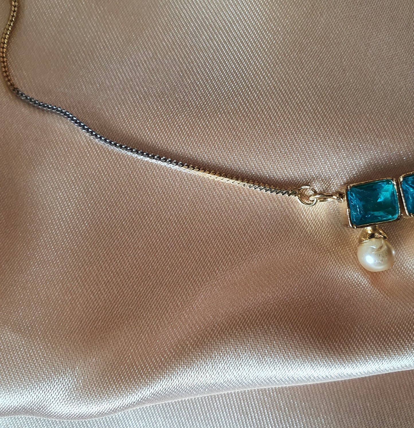 OCEAN BLUE SMALL NECKLACE