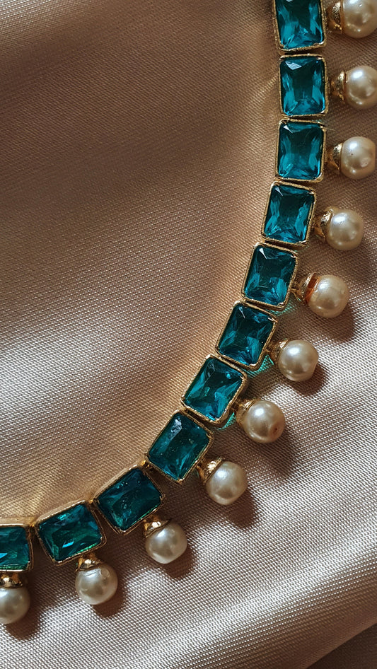 OCEAN BLUE SMALL NECKLACE