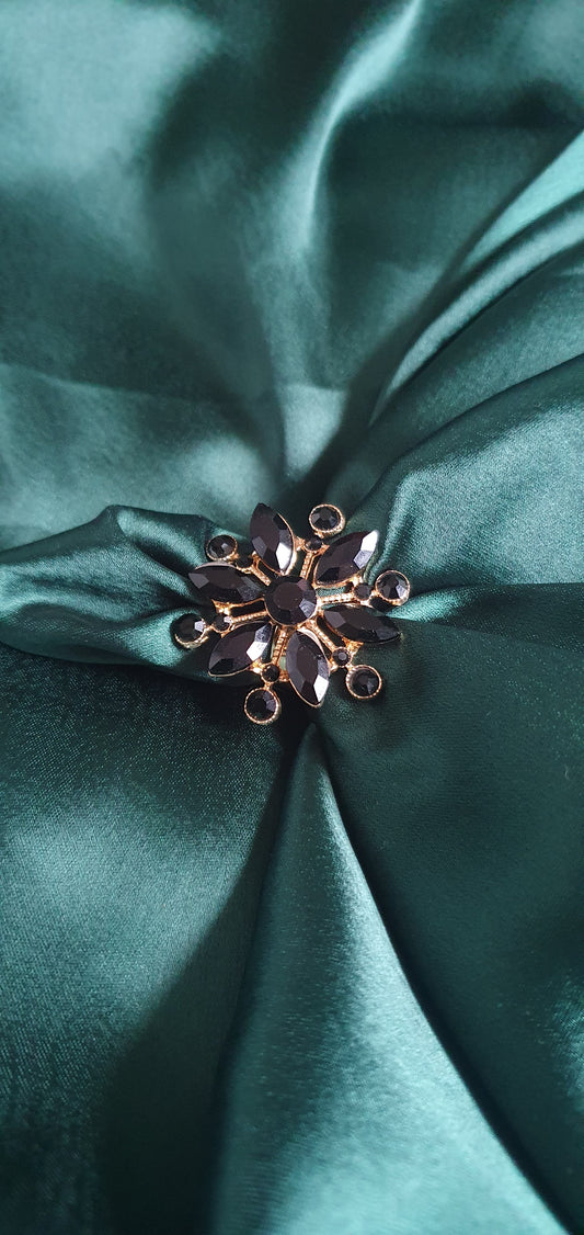 BLACK ADJUSTABLE RING