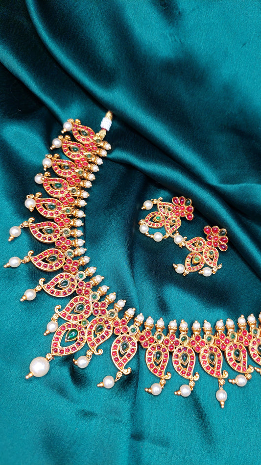 RITIKA (GREEN&MAGENTA)