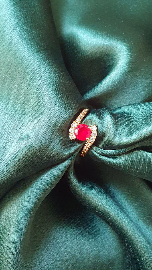 RED & WHITE A.D. STONE RING (002)