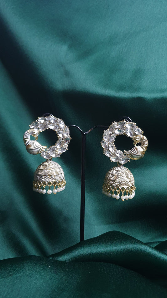 EZHIL (GOLD & WHITE)