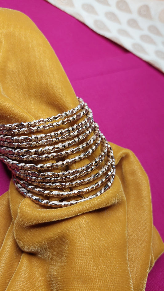 ANTIQUE GOLD THREAD BANGLE SET (SIZE 2.4)