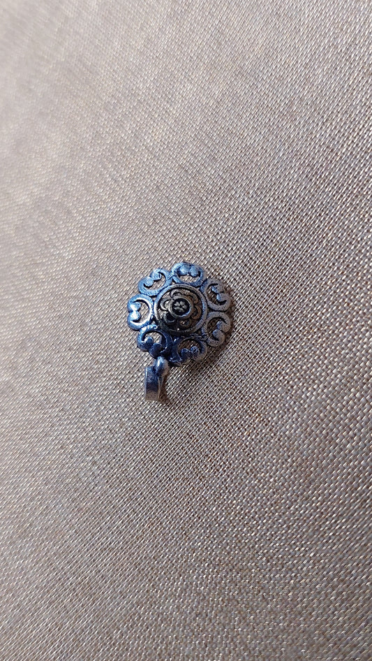 SILVER NOSE NATH 016