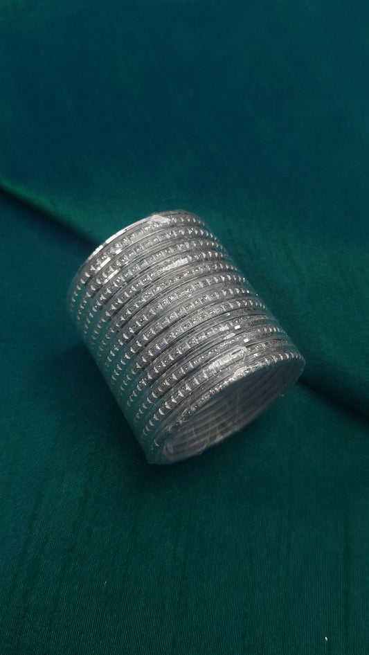 SILVER & GLITTER BANGLES SIZE 1.0