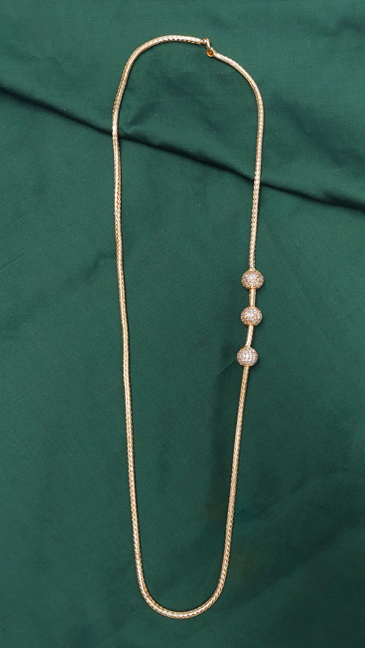 MUGAPU CHAIN (WHITE)